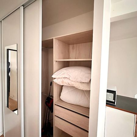 Magnifique Studio Lumineux Et Confortable Au Coeur Du Centre-Ville De Toulon Exteriör bild